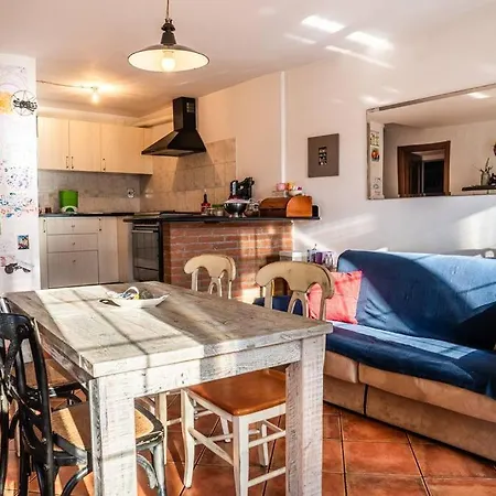5 Minutes From The Sea - Wifi - Sun Loungers - Garden - Barbecue. * Avegno